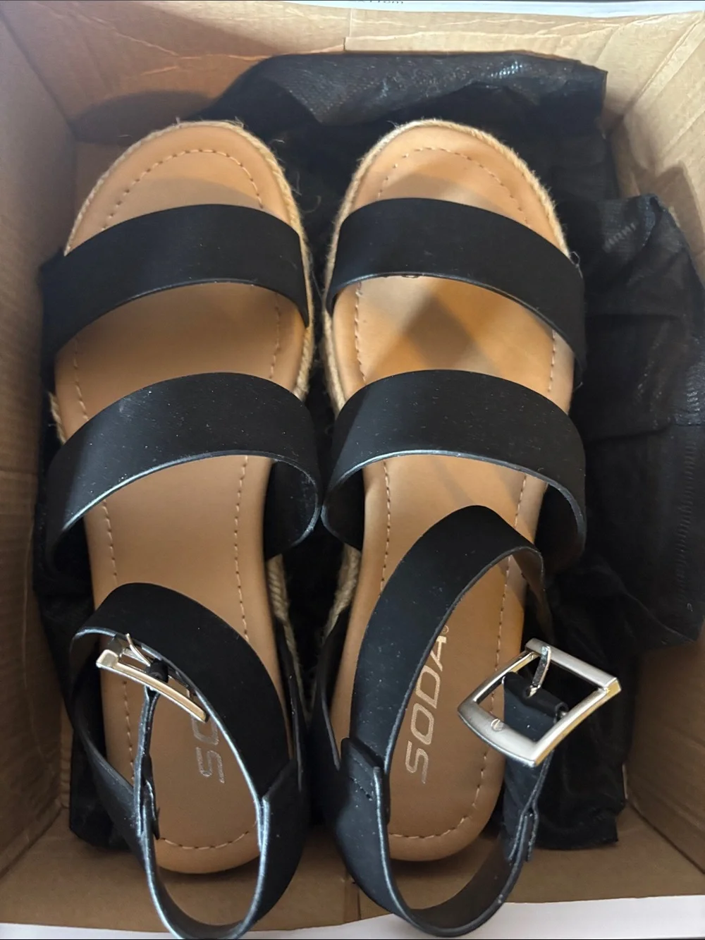 Soda Woman’s  Black Espadrille Platform Sandals, Size 6